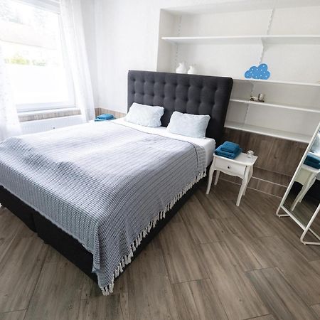 Gemuetliches Apartment In Neuwied Kültér fotó