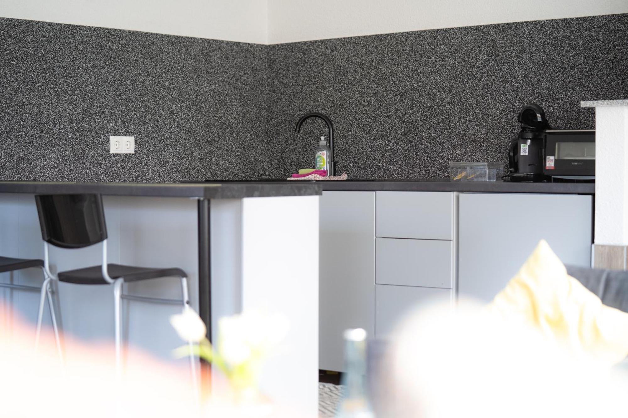 Gemuetliches Apartment In Neuwied Kültér fotó